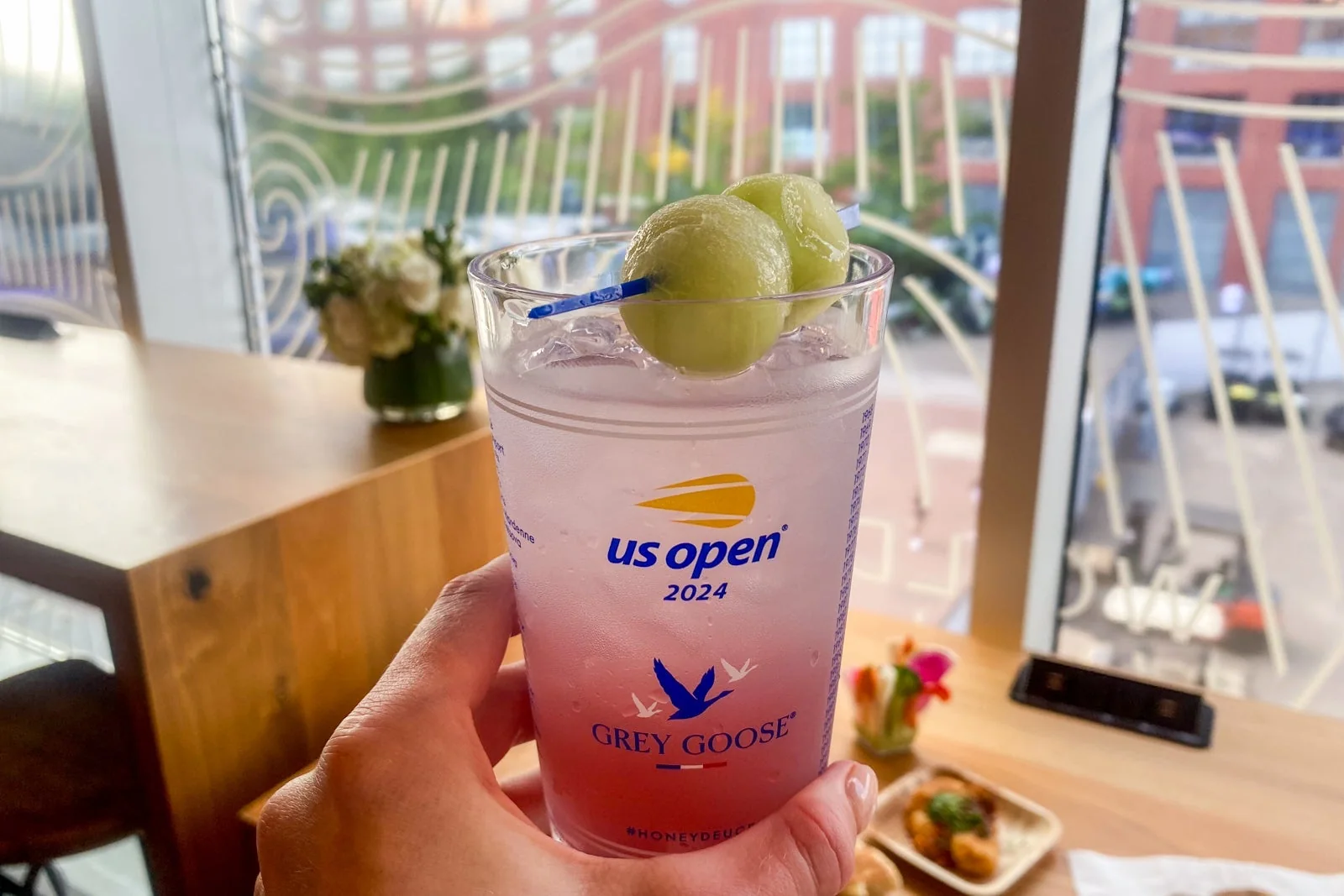 US Open Amex Lounge 2026: Access, Guests, Resy and Cardholder Benefits